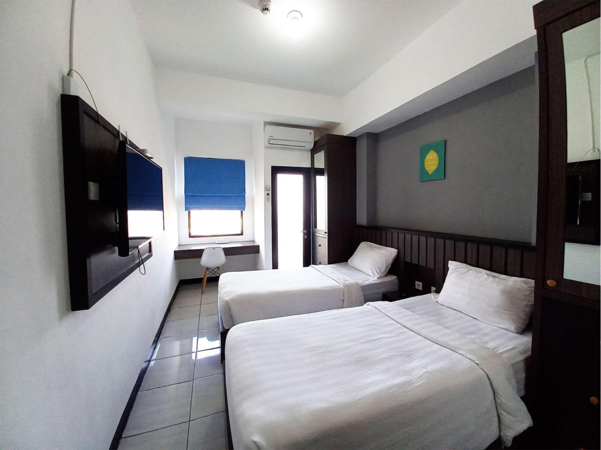Cordova Suites Семаранг Екстериор снимка